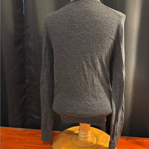 Uniqlo Dark Gray Blazer with Embroidered Crest - Picture 2 of 9